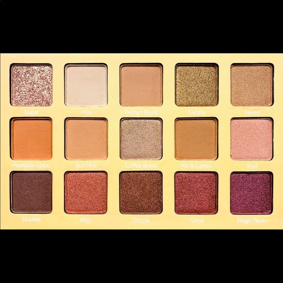 🌼3/$20🌼 LOVE YOU A LATTE EYESHADOW PALETTE - Picture 4 of 4
